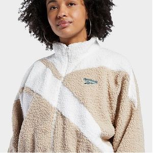 Reebok Women’s Cropped Sherpa Jacket - Beige XL
